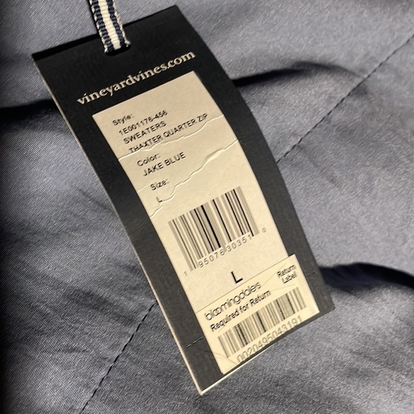 Vineyard Vines Sweater - Picture 3 of 3